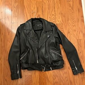 NWOT 100% Leather Motorcycle Jacket size medium